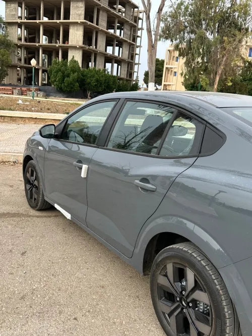 Dacia Logan 2025 Extreme
