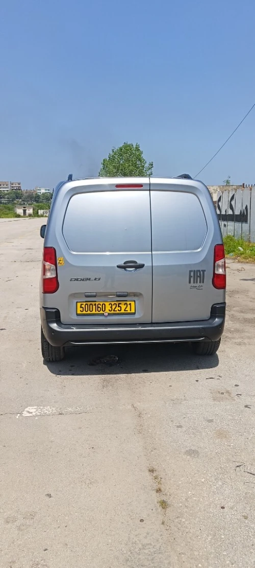 Fiat Doblo 2025 Tola