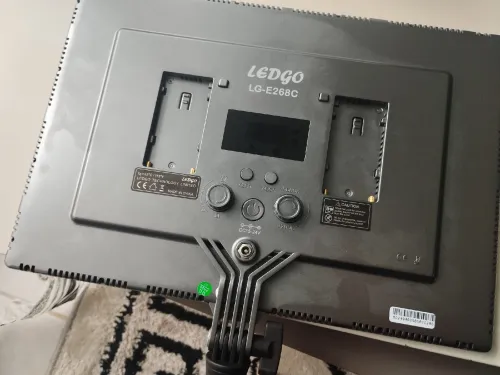 LedGo Kit 2 Panneaux Bi-color E268C avec sac de transport