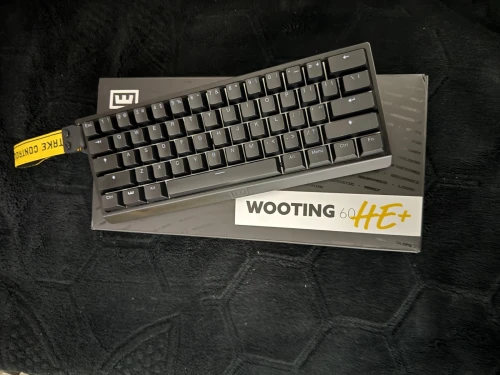 Clavier mécanique wooting 60he+