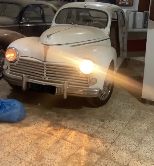 Peugeot 203 1957 La tout