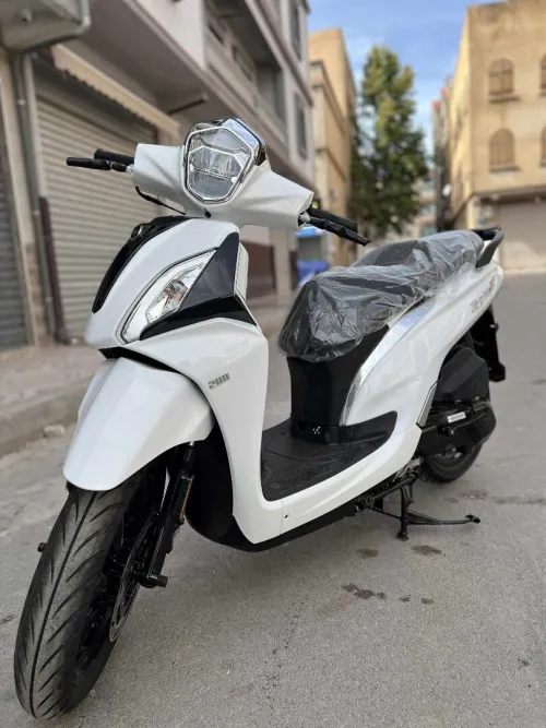 Sym St 200 2025