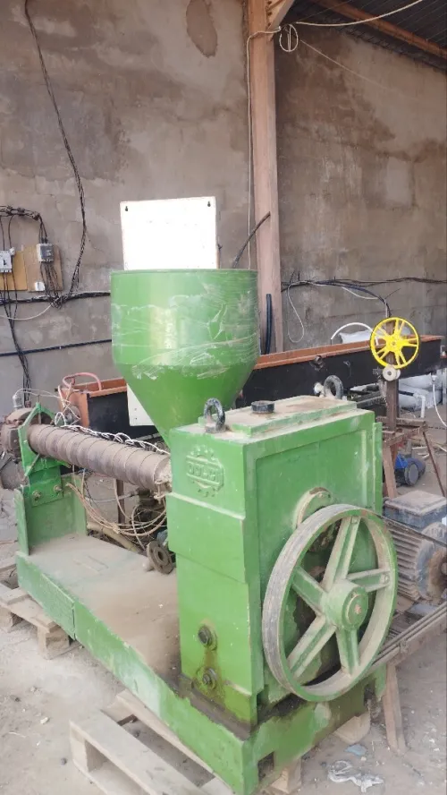 Extrudeuse tuyaux