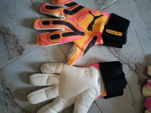 Gants de gardien Puma Ultra originaux