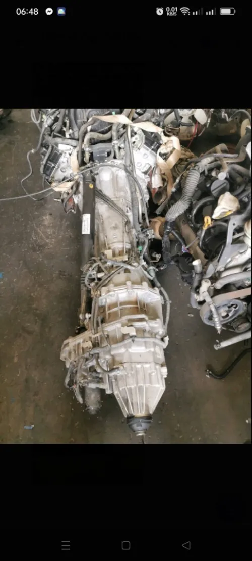 Moteur essence pour armada V8