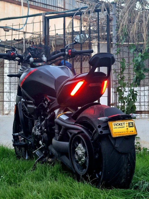 Ducati Xdiavel 2022