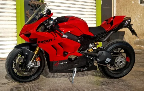 Ducati Panigal v4 2022