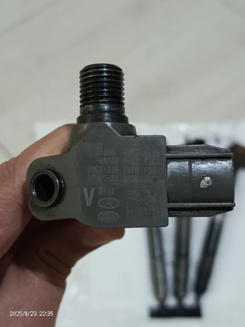 INJECTEURS MOTEUR 2,5L CRDI