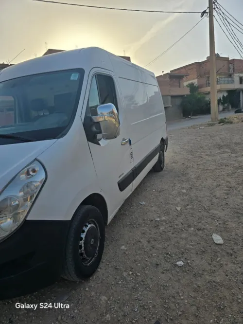 Renault master 2012