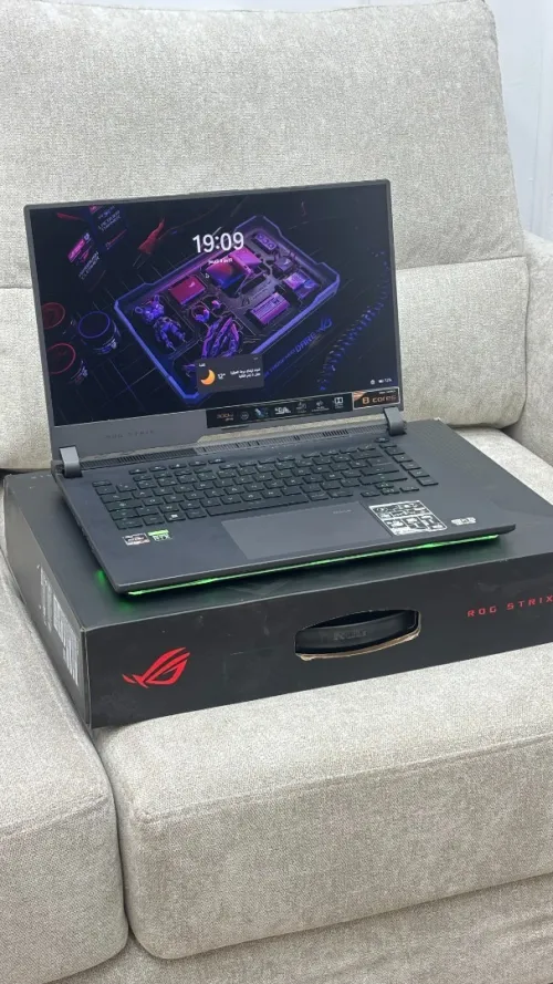ASUS ROG STRIX G15 GPU 3070 CPU R7 5800H RAM 16 GB 512 SSD NVME