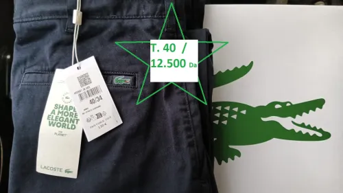 12.500 Da / ORIGINAL LACOSTE boutique PARIS / GROS et Detail / Pantalon Toile Bleu marine