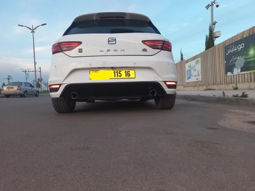 Seat Leon 2015 LINEA R+