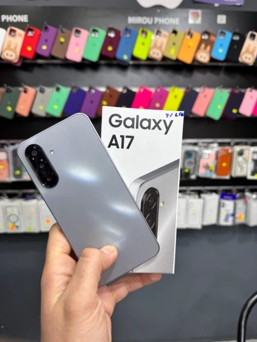 Samsung Galaxy A17 8/256 GB neuf jamis utilisé