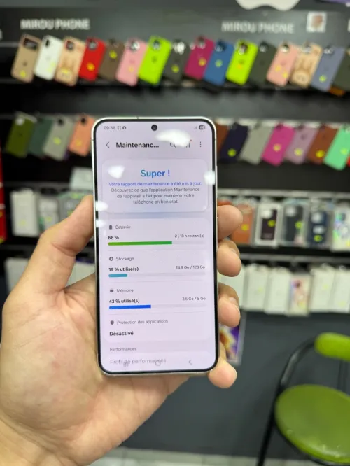 Samsung Galaxy s24 5G 8/128 CE double puce très  bon état  MDM