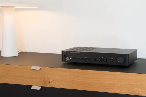 À vendre ampli Nad 
