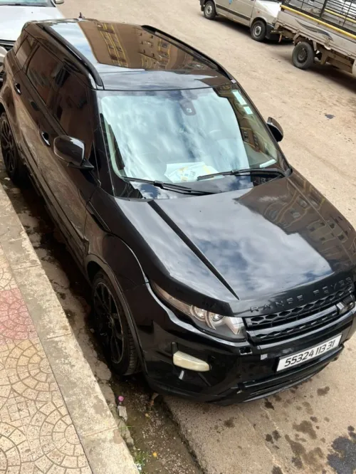 Range Rover Evouqe 2013 Edition black