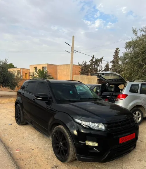 Range Rover Evouqe 2013 Edition black