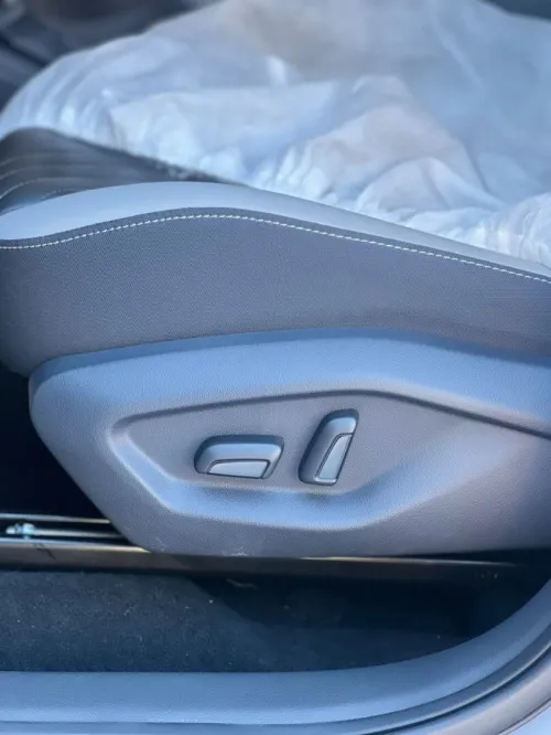 Volkswagen Jetta 2025 vs5