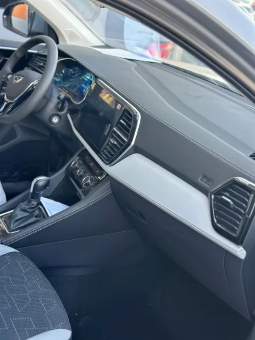 Volkswagen Jetta 2025 vs5