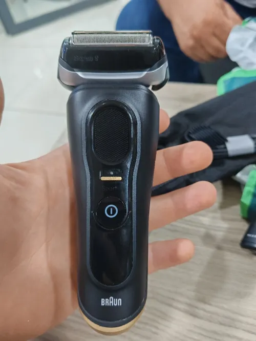 Tondeuse braun série 9 pro + rasoir électrique pour homme
