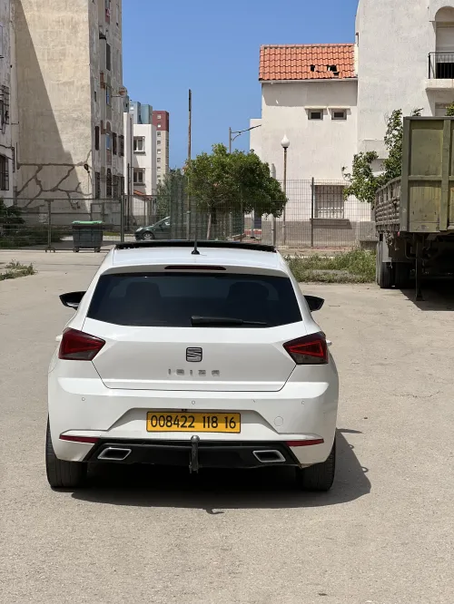 Seat Ibiza 2018 HIGH