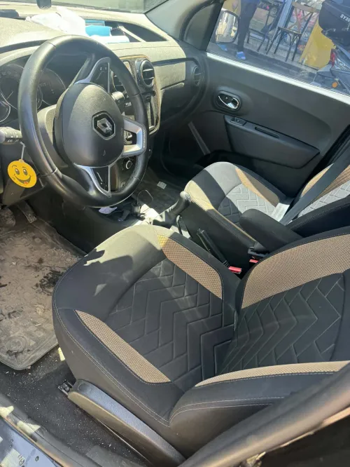 Renault Kangoo stepway 2024 