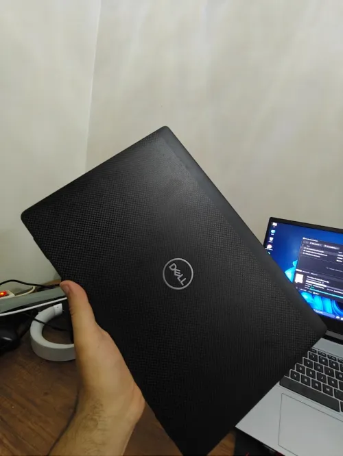 Laptop DELL latitude 7420
