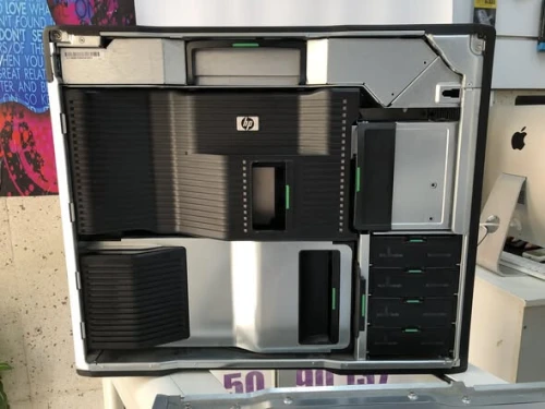 Hp Z800 workstation  double processeur