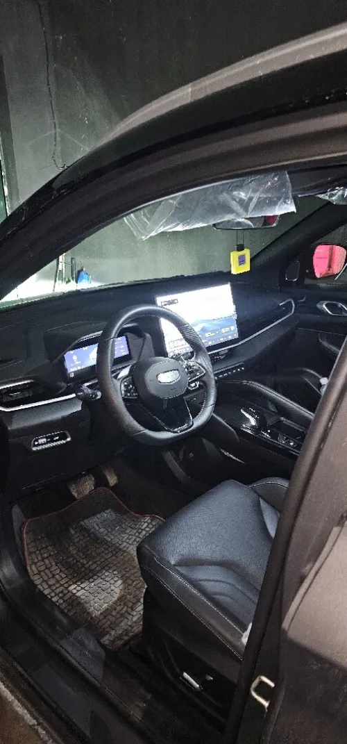 Geely Coolray 2026 Full option