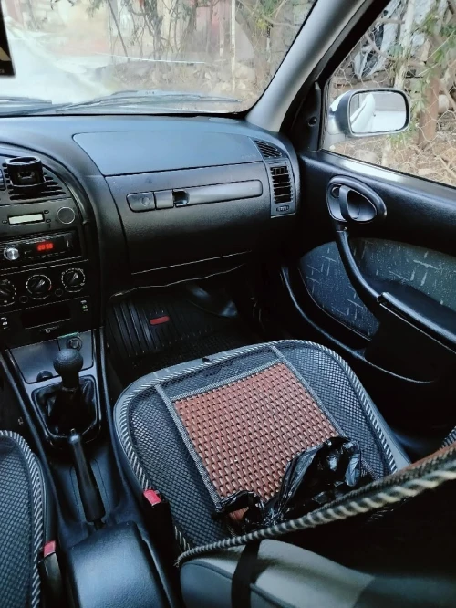 سيترواين إڨزارا 2001 