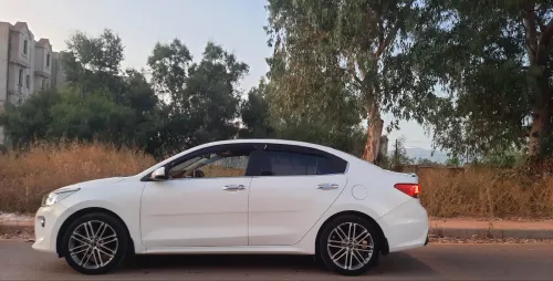 Kia Rio 2021 EX