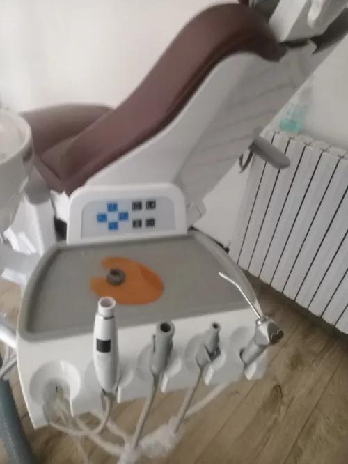 Vente vente fauteuil chirurgie dentaire avec compresseur neuf jamais utilisé