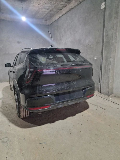 Geely FLAGSHIP 1 2026 