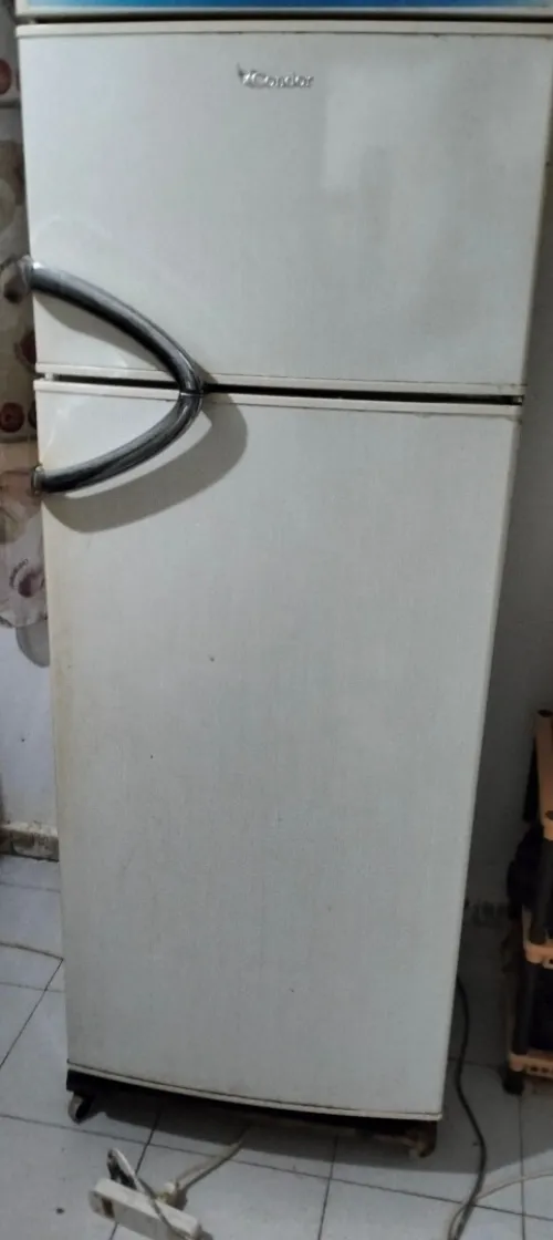 REFRIGIRATEUR  + MACHINE A LAVER