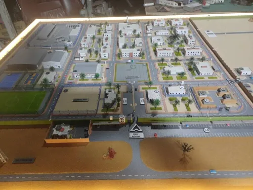 MAQUETTES _ ARCHITECTURE & INDUSTRIELLE