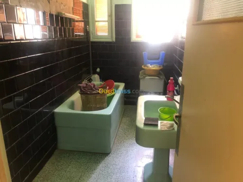 Vente Appartement Niveau de villa F4 Mascara Mascara
