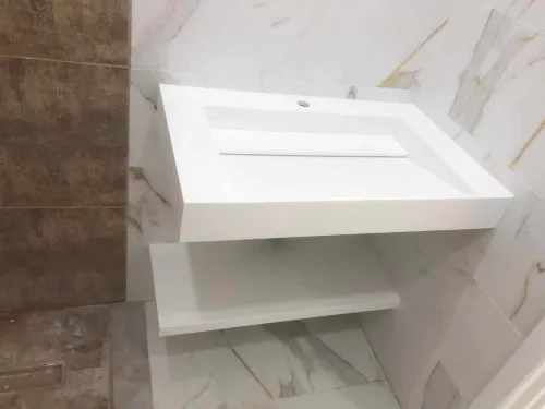 vasque incliné en solid surface CORIAN sur-mesure