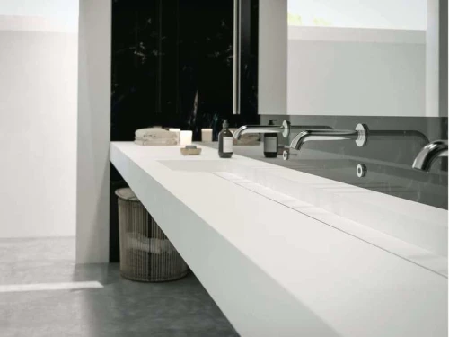 Lavabo collectif sur mesure en CORIAN