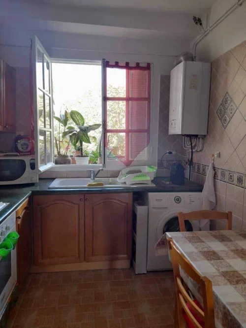 Location Appartement F4 Alger Dely brahim