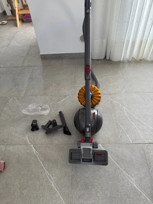 Aspirateur Dyson DC52 sans sac