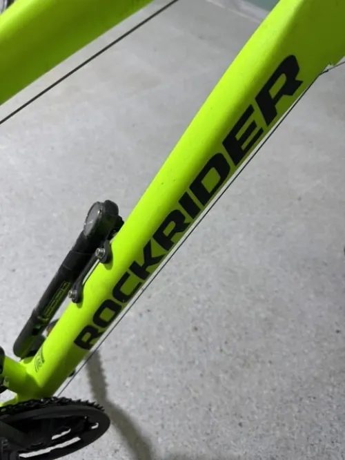 Vélo  VTT tout terrain B-Twin ROCKRIDER ST 100 27,5 pouces quasi neuf