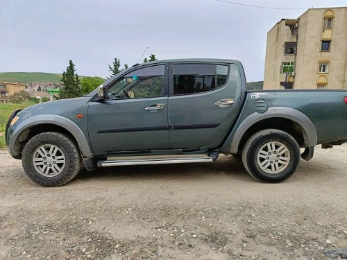 Mitsubishi L200 2007 Doube cabine Evolution