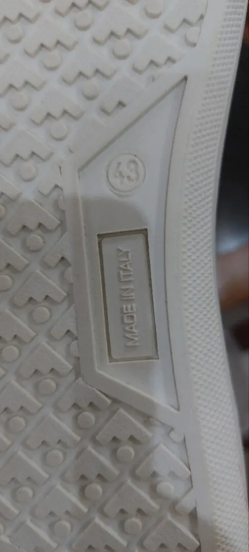 Chaussure originale