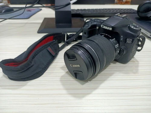 Canon EOS 70D Appareil Photo Reflex,Objectif Canon