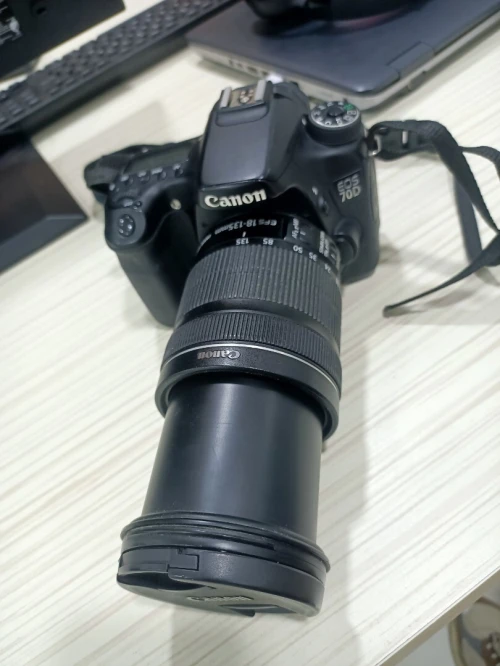 Canon EOS 70D Appareil Photo Reflex,Objectif Canon