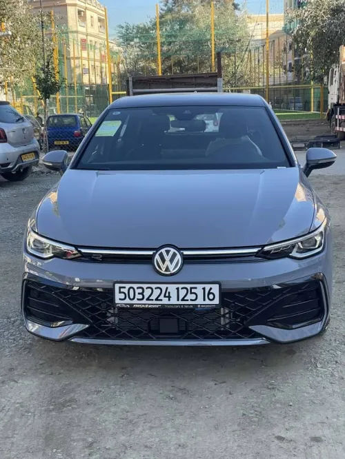 Volkswagen Golf 8 2025 Pro R-line