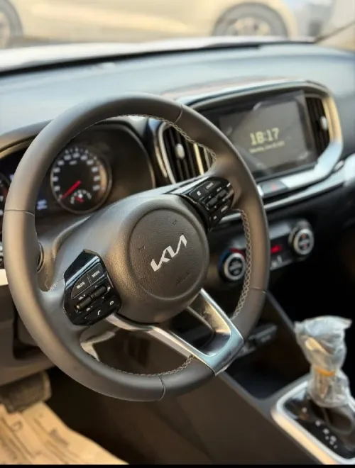 Kia KX1 2025 Luxury