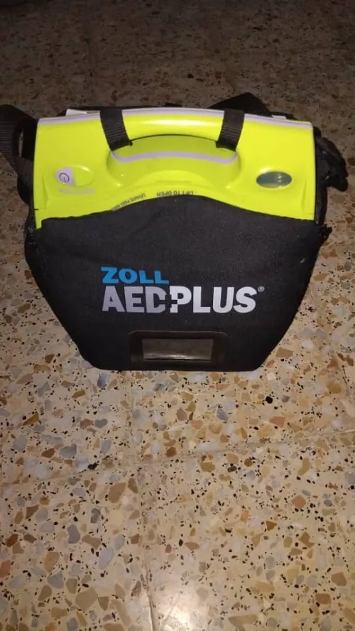 Défibrillateur semi automatique zoll aed pp