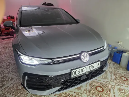 Volkswagen Golf 8 2025 Pro R-line