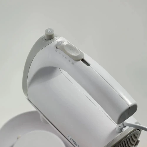 Batteur Mixeur Électrique KENWOOD 300W Avec 5 Vitesses et Turbo - HMP20 - خلاط يدوي